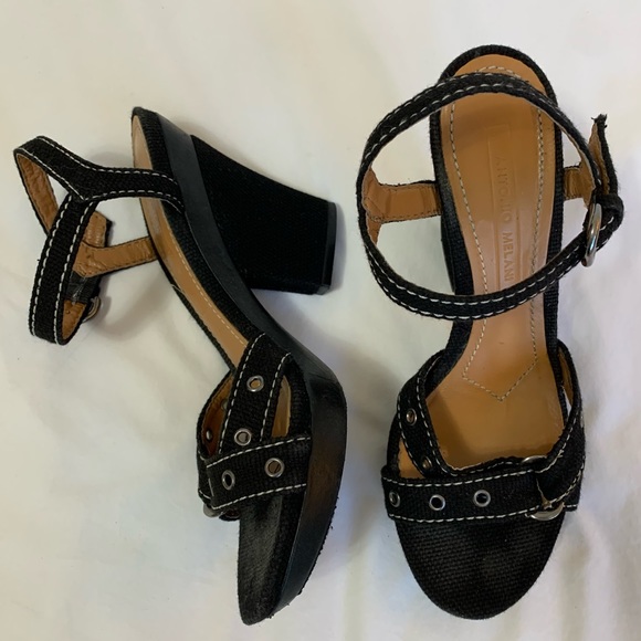 ANTONIO MELANI Shoes - Antonio Melani black canvas chunky heeled open toe strappy sandals silver buckle